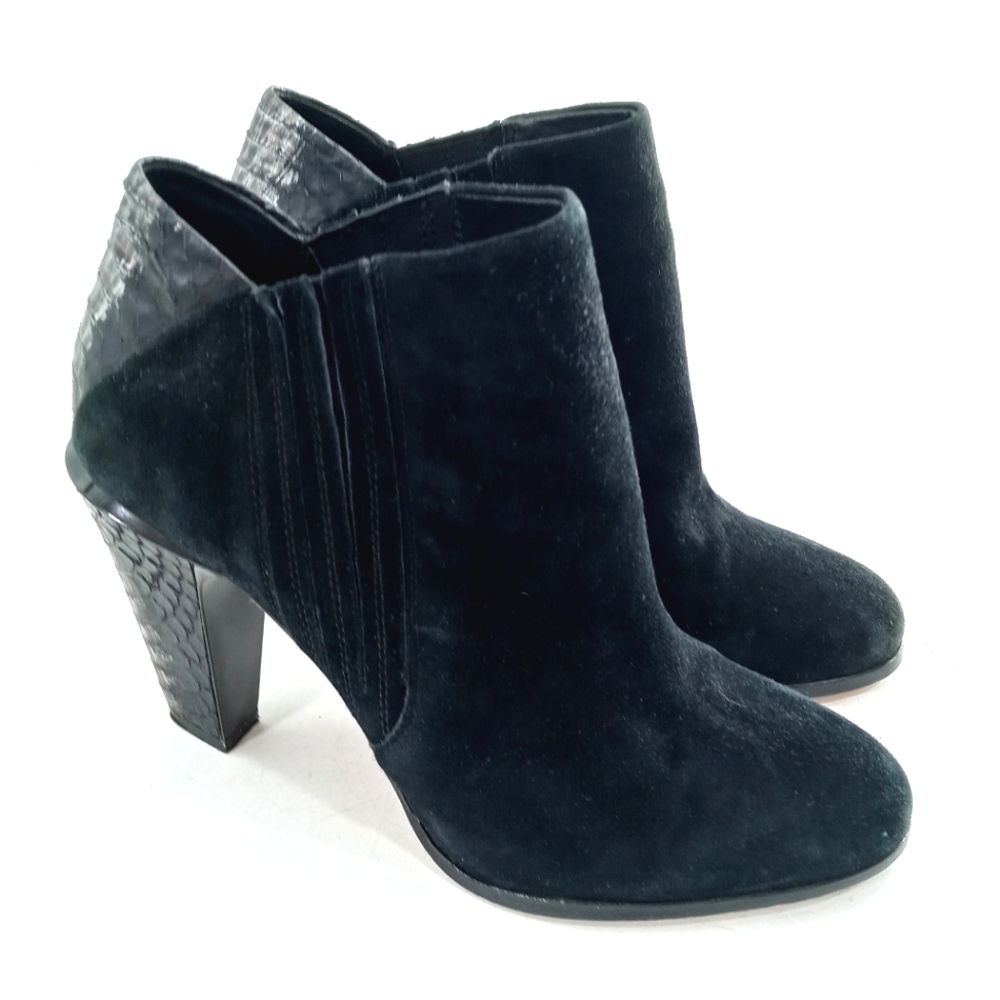 L.A.M.B. Gwen Stefani‎ Black Suede Snake Heel Ankle Boots